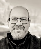 Picture of Peter Glover